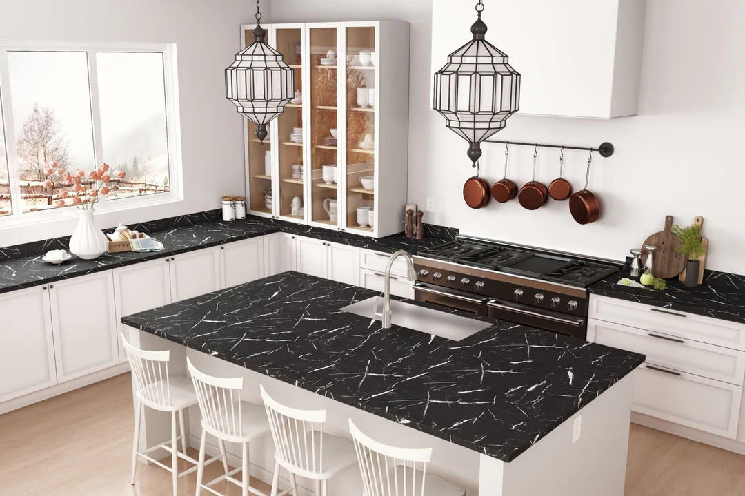 Solid Plains Charcoal Black laminate